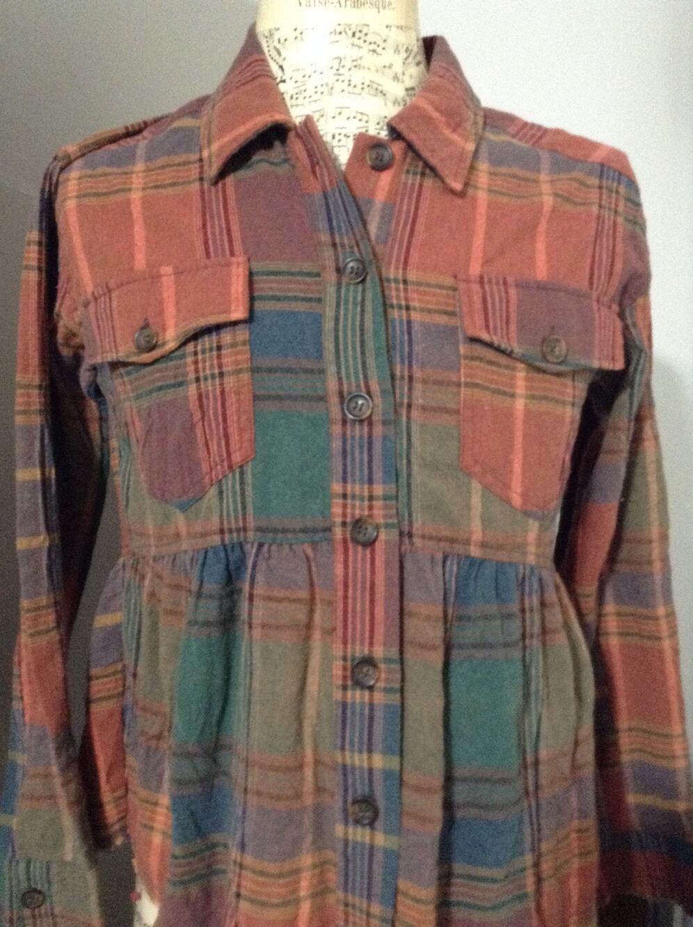 Mystree Womens L Plaid Flannel Peplum Top Button Front Raw Hem Boho Grunge Shirt